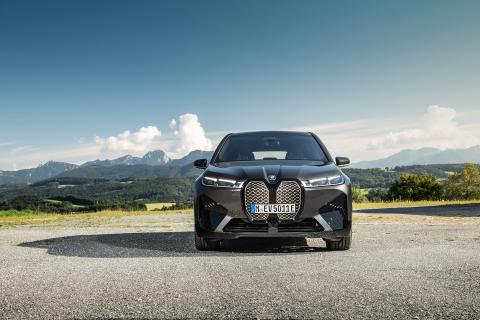 BMW iX Drive50