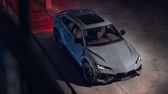 Lamborghini Urus S schuin voor van boven