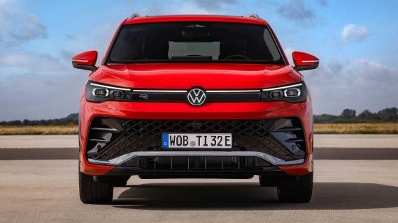 Volkswagen Tiguan 1.5 eTSI R-Line Business (2024) voorzijde