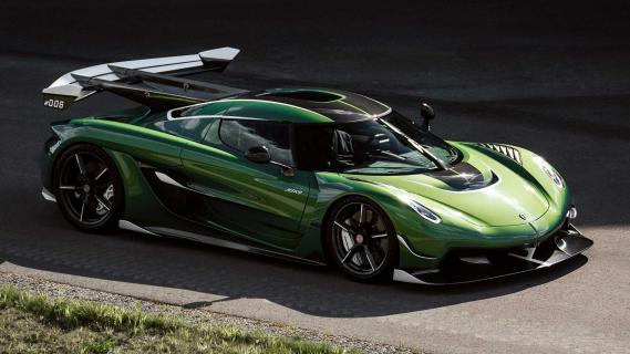 Koenigsegg Jesko Attack