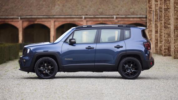 Jeep Renegade E-Hybrid Altitude (2024) zijkant